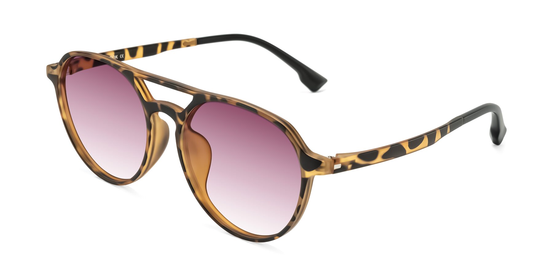 Angle of Louis in Leopard-Print with Wine Gradient Lenses