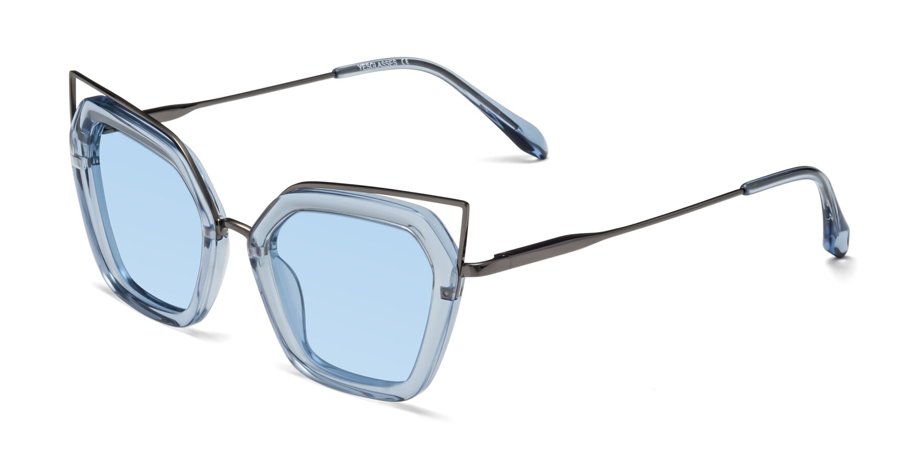 Angle of Delmonte in Light Blue with Light Blue Tinted Lenses