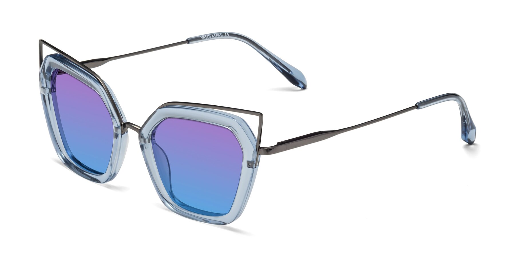 Angle of Delmonte in Light Blue with Purple / Blue Gradient Lenses