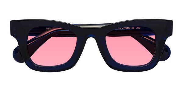 Front of Route in Dark Navy