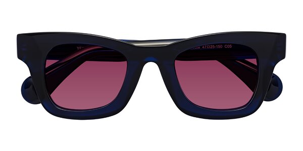 Front of Route in Dark Navy