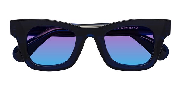 Front of Route in Dark Navy