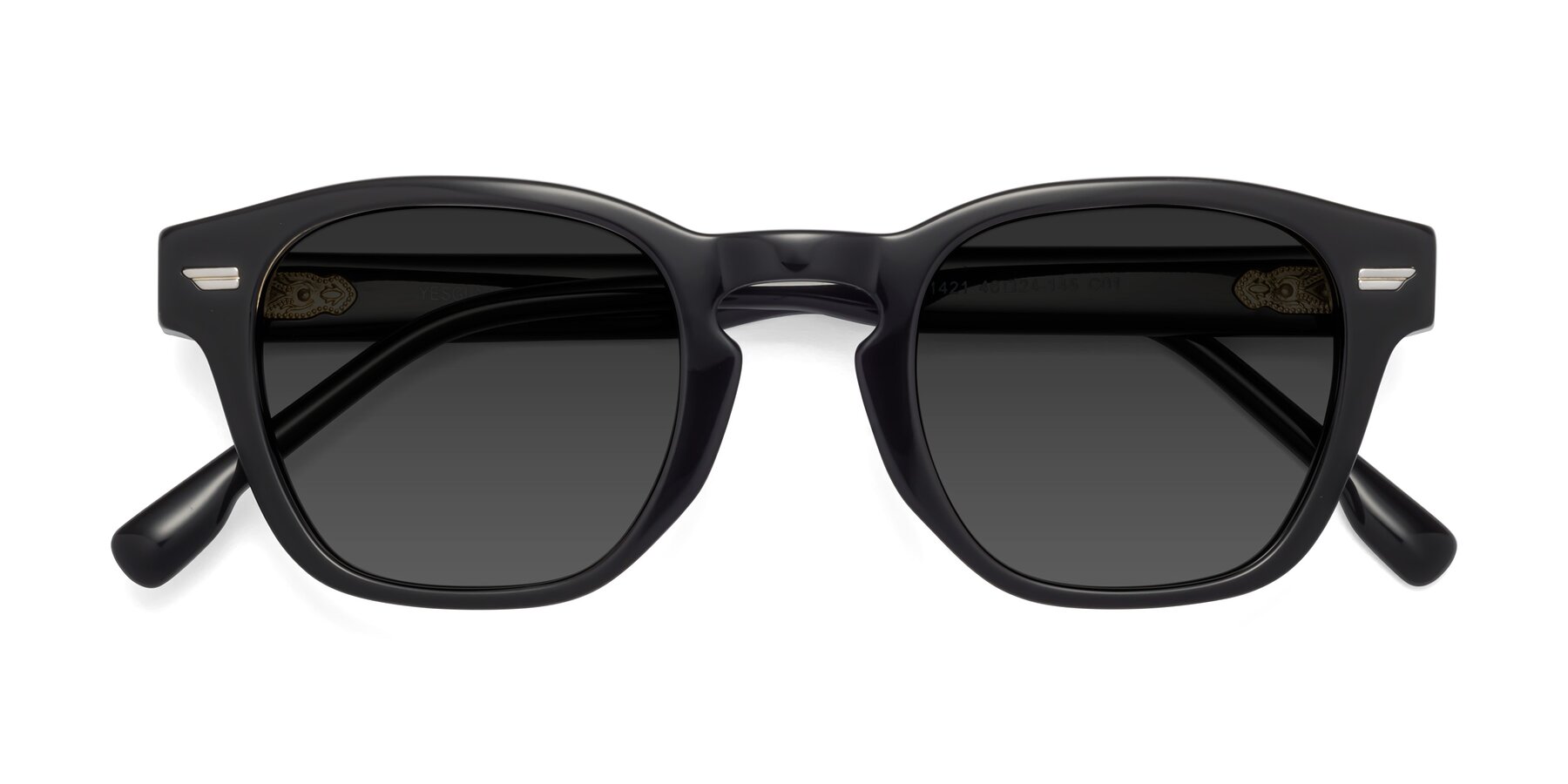 Folded Front of 1421 in Black with Gray Tinted Lenses