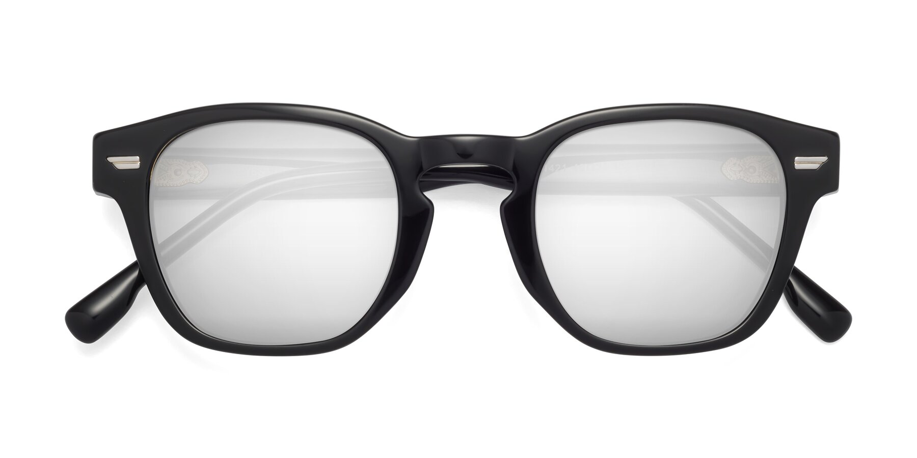 Folded Front of 1421 in Black with Silver Mirrored Lenses