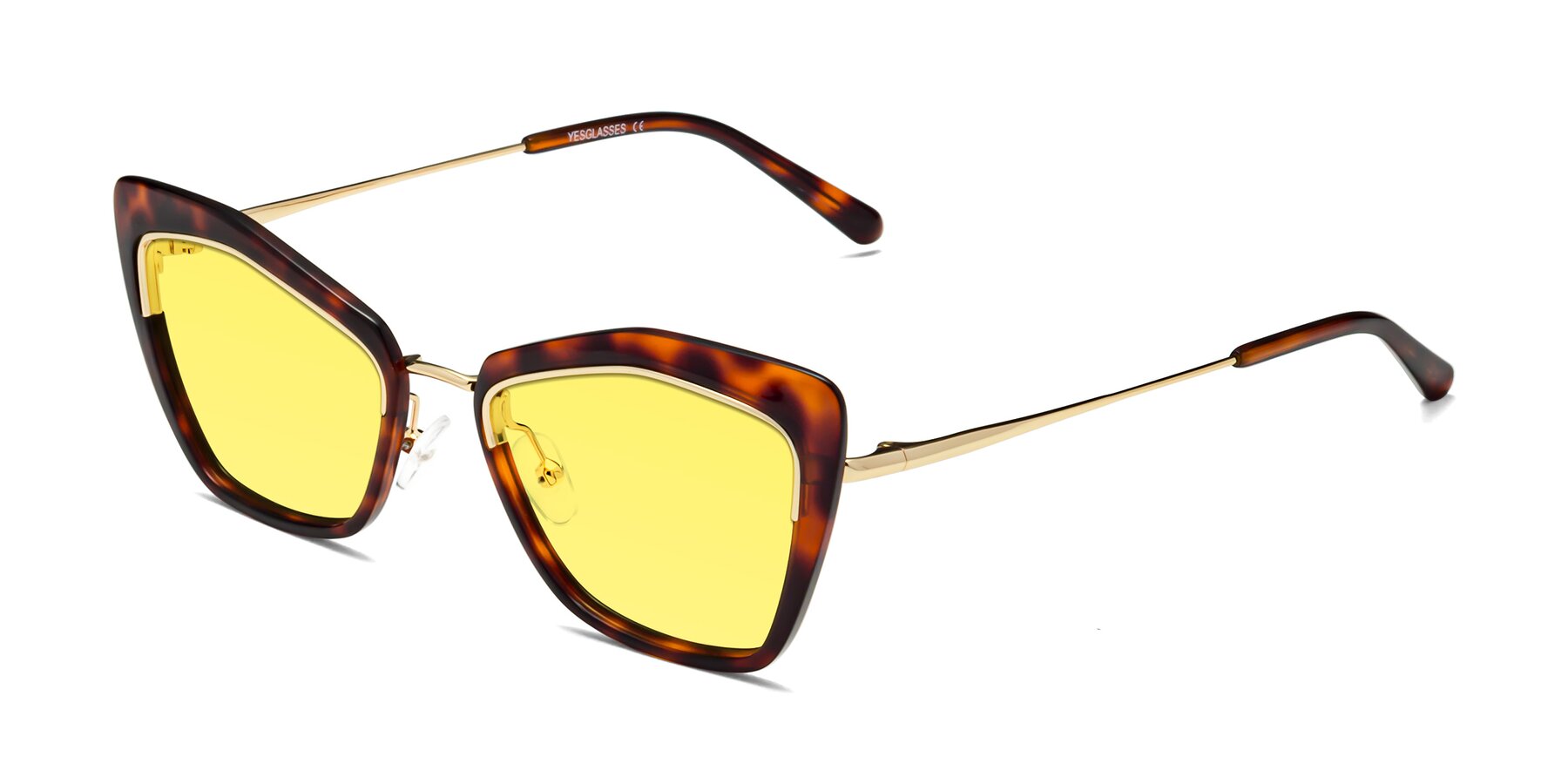 Angle of Lasso in Light Tortoise with Medium Yellow Tinted Lenses