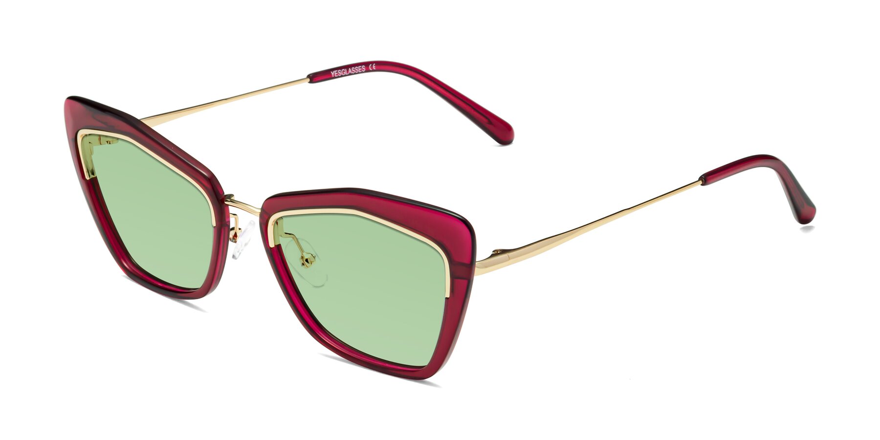 Angle of Lasso in Wine with Medium Green Tinted Lenses