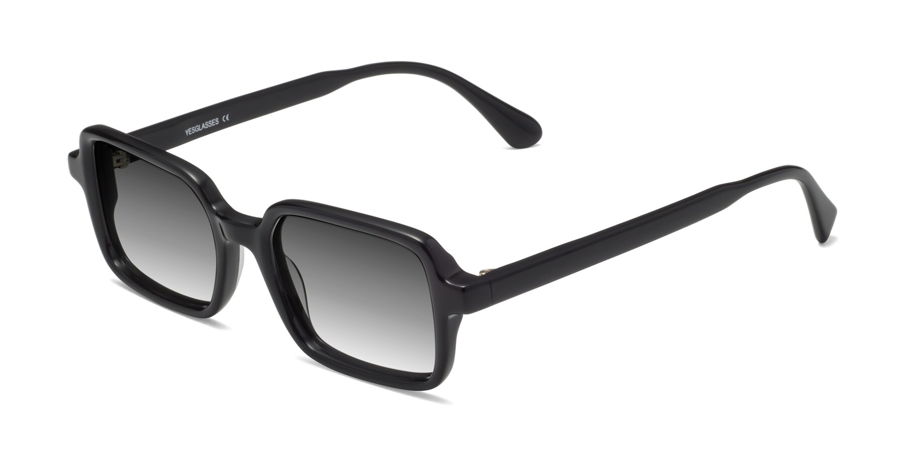 Angle of Canuto in Black with Gray Gradient Lenses