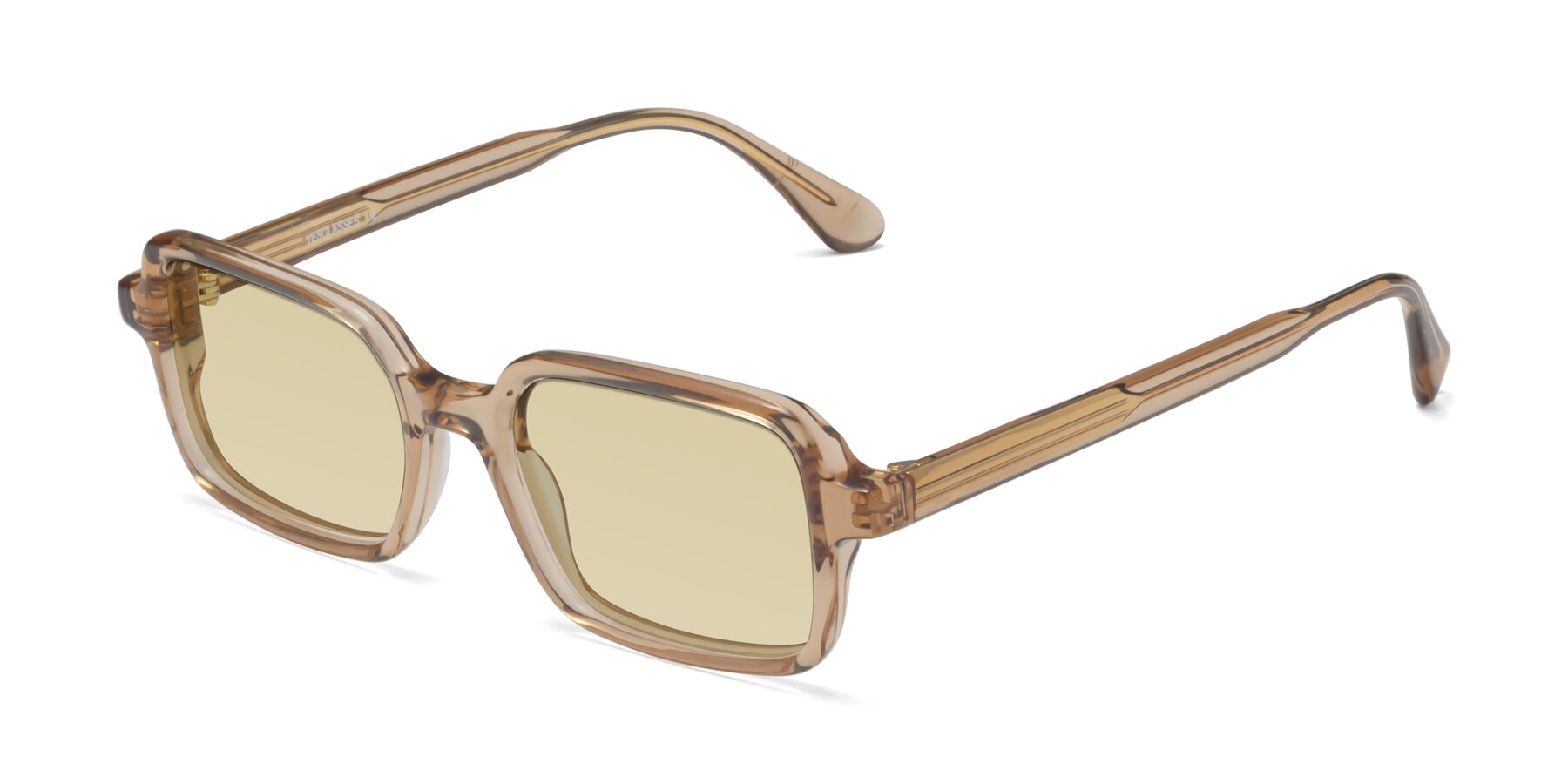 Angle of Canuto in Caramel with Light Champagne Tinted Lenses
