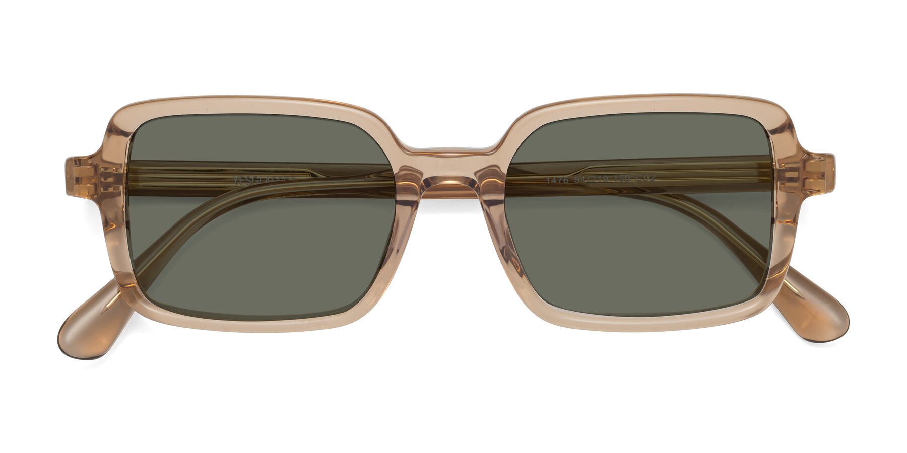 Folded Front of Canuto in Caramel with Gray Polarized Lenses