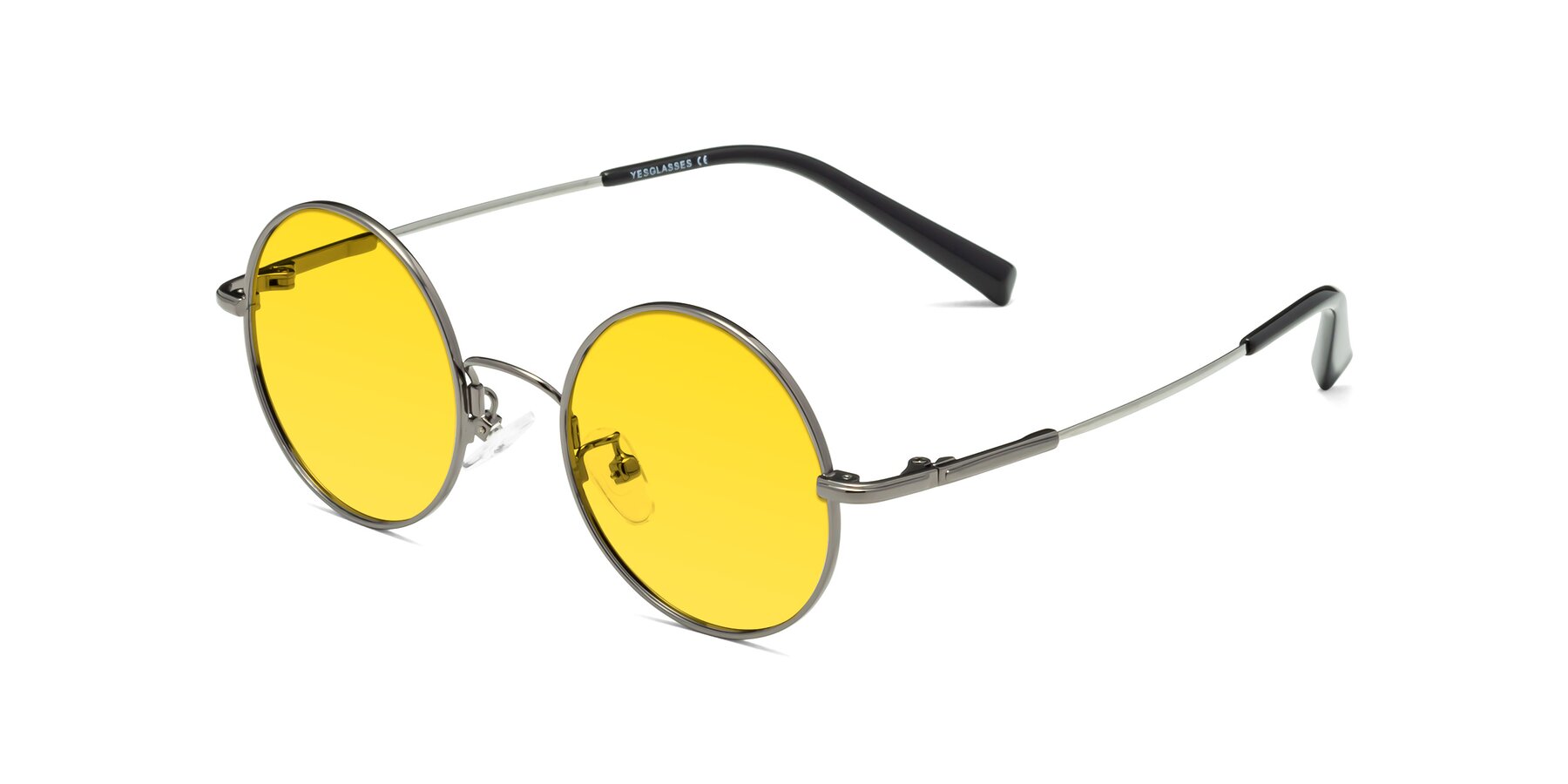 Angle of Melo in Gunmetal with Yellow Tinted Lenses