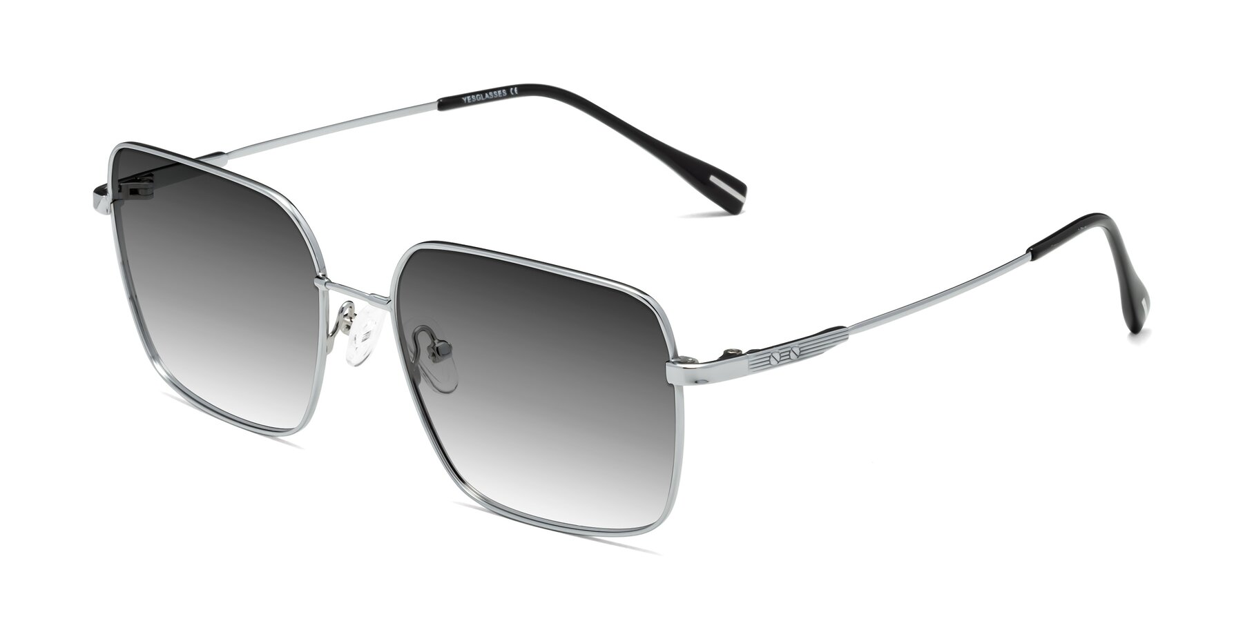 Angle of Ganus in Silver with Gray Gradient Lenses