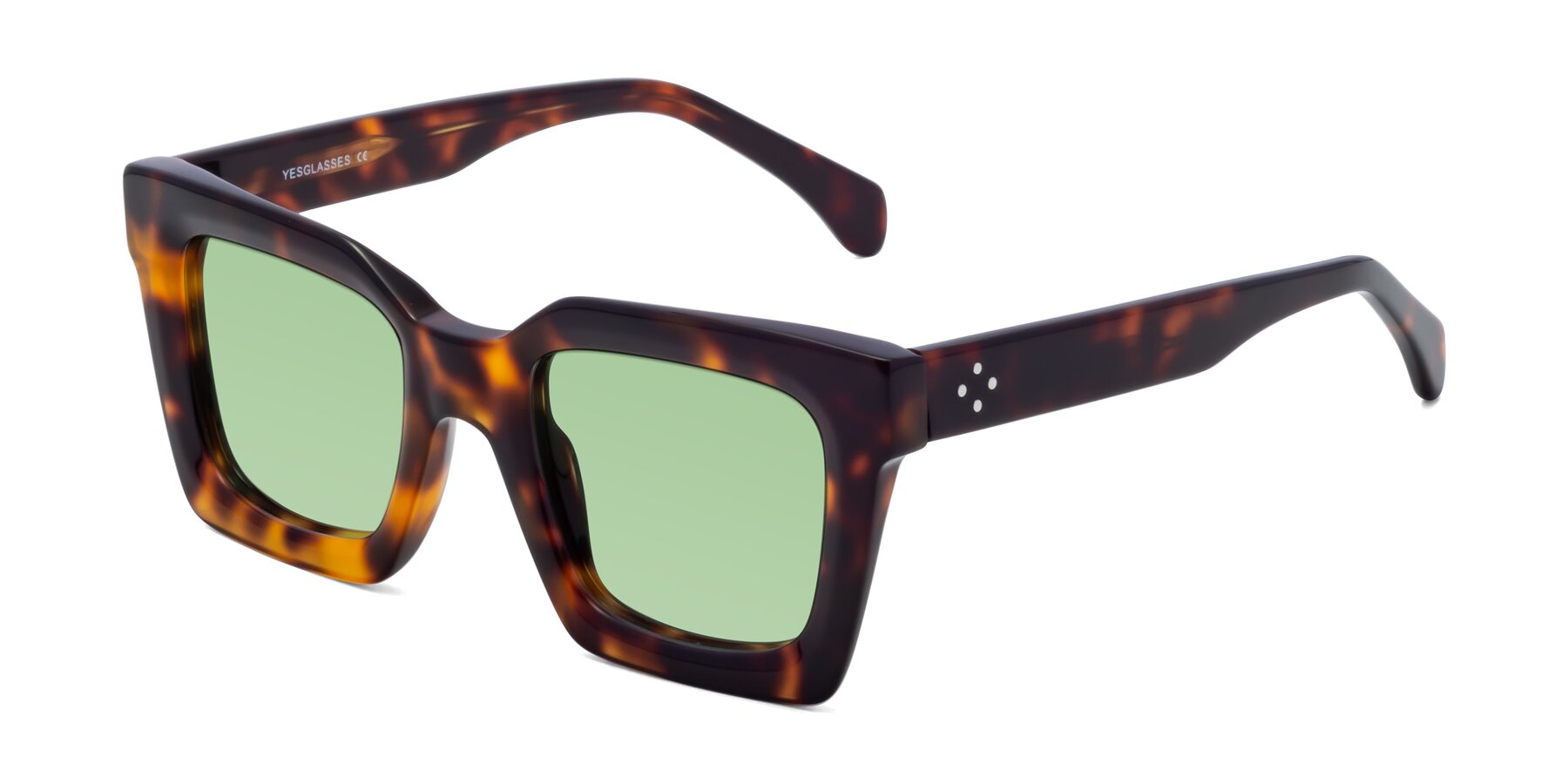 Angle of Piper in Tortoise with Medium Green Tinted Lenses