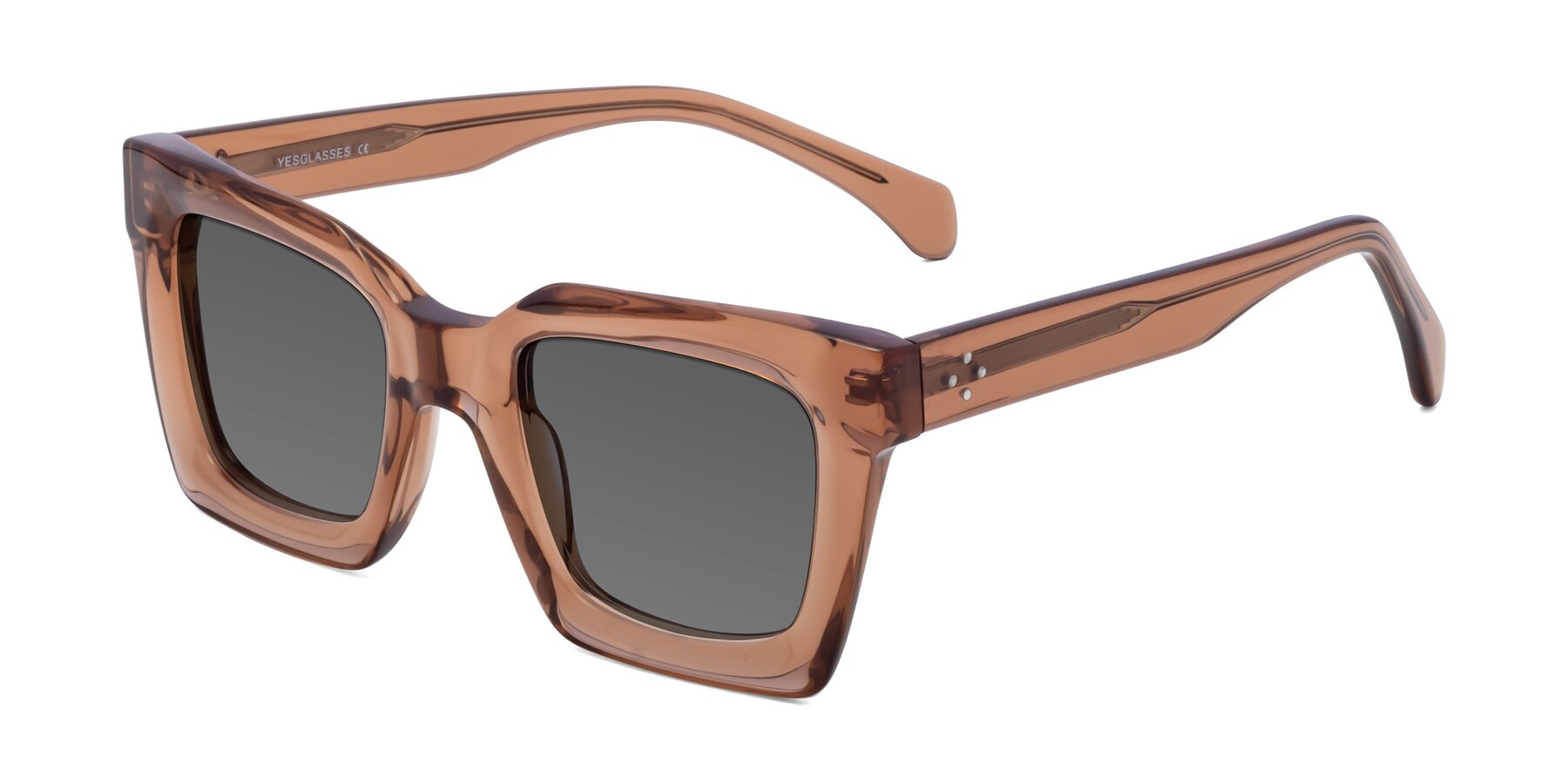 Angle of Piper in Caramel with Medium Gray Tinted Lenses