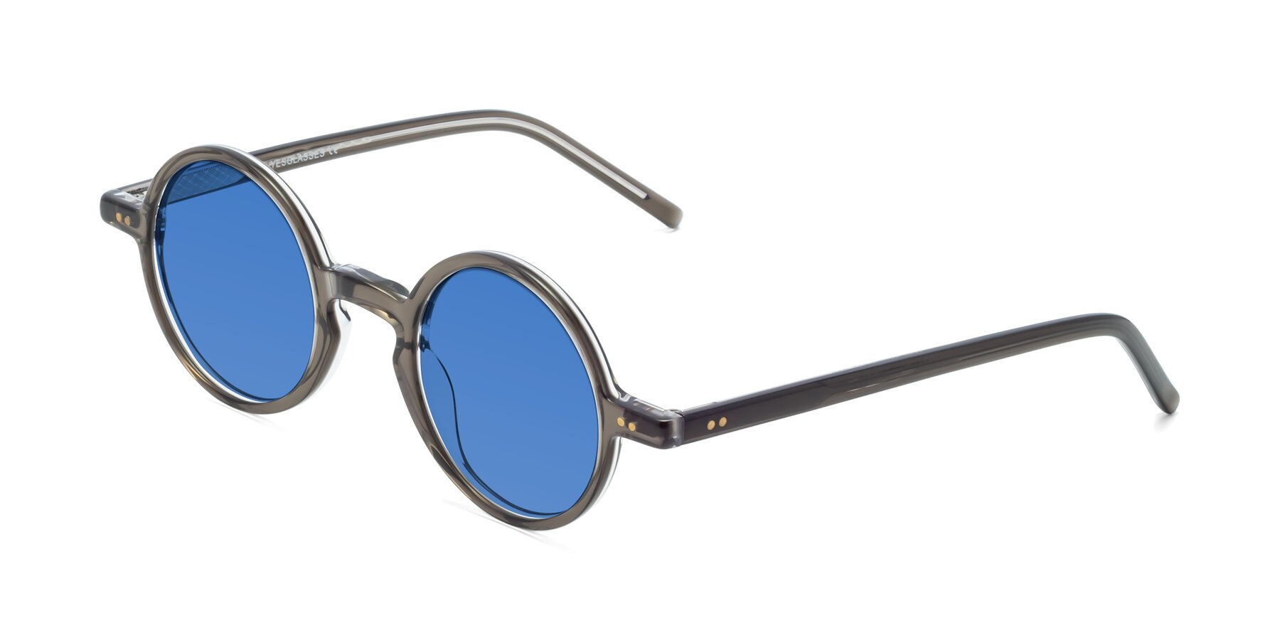Angle of Oakes in Ash Gray with Blue Tinted Lenses