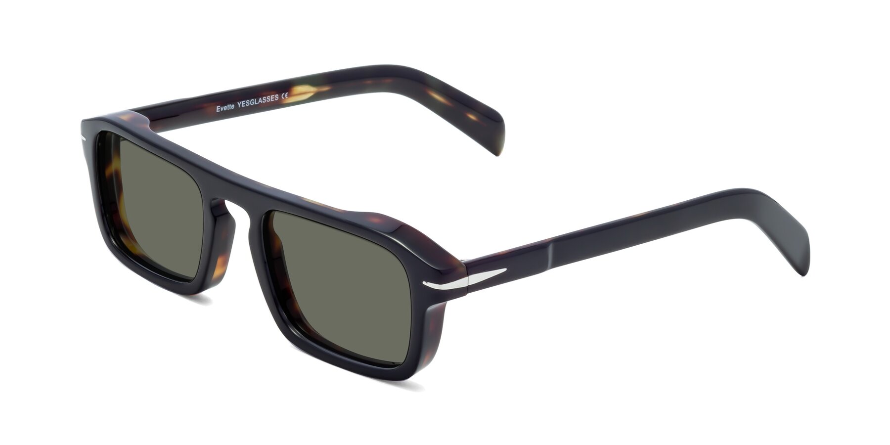 Angle of Evette in Black-Tortoise with Gray Polarized Lenses
