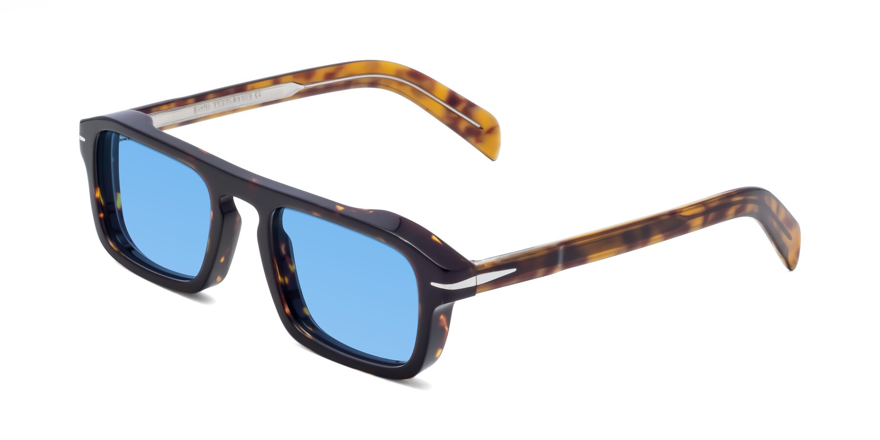 Angle of Evette in Tortoise with Medium Blue Tinted Lenses