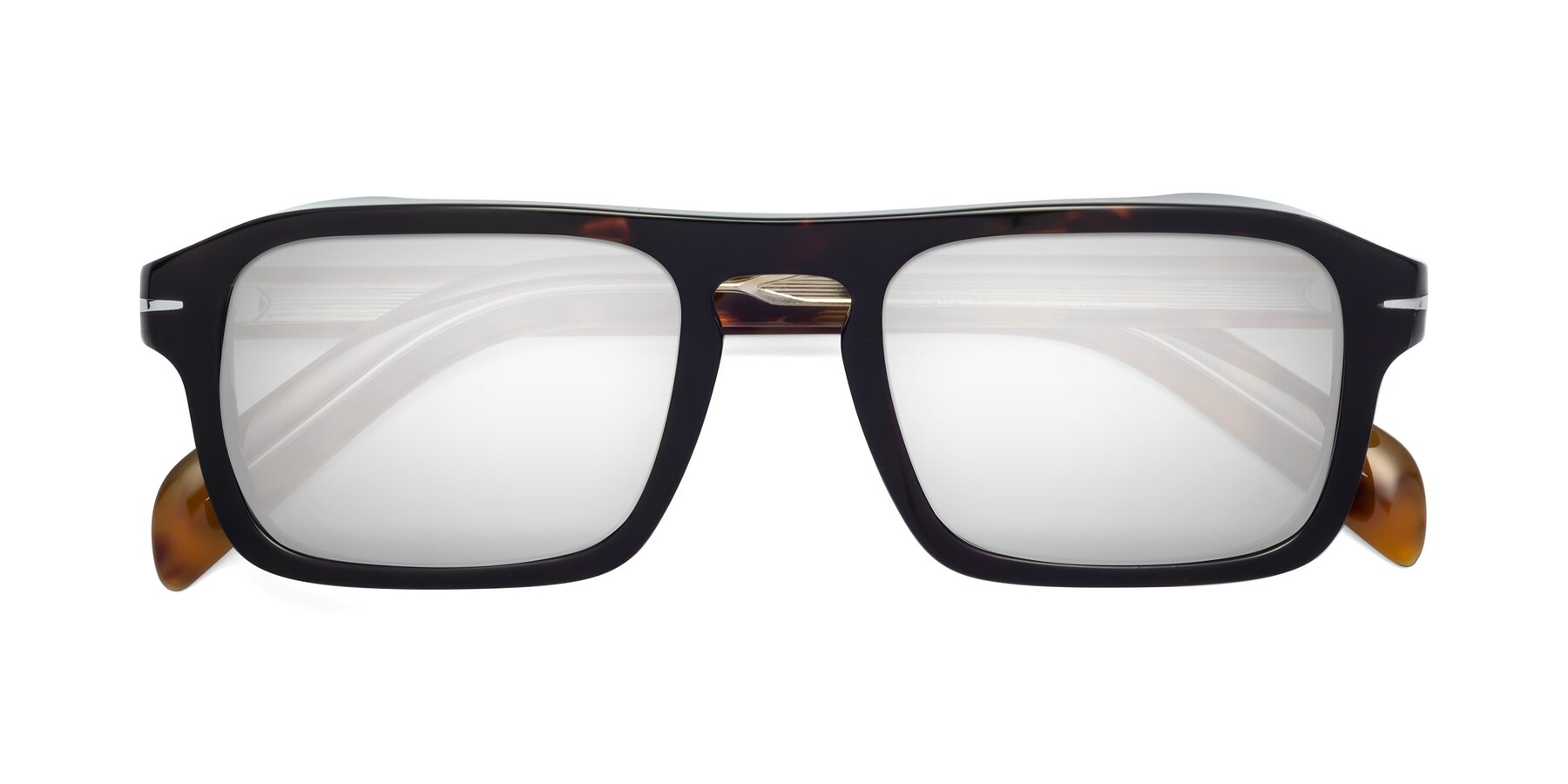 Folded Front of Evette in Tortoise with Silver Mirrored Lenses