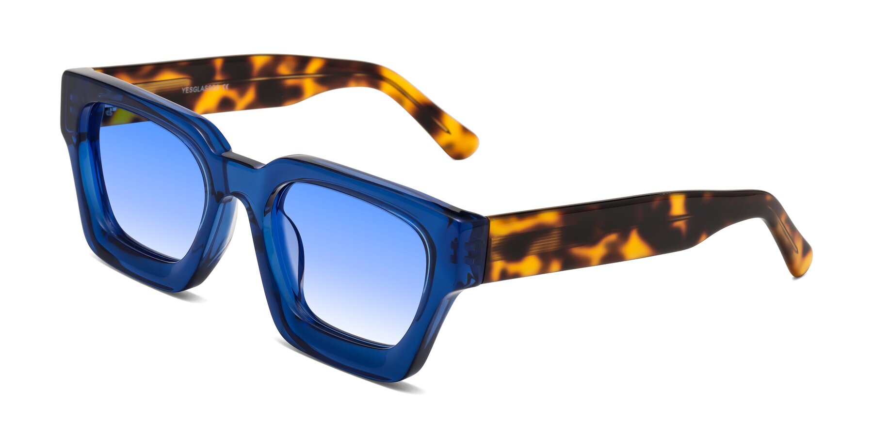 Angle of Powers in Blue-Tortoise with Blue Gradient Lenses