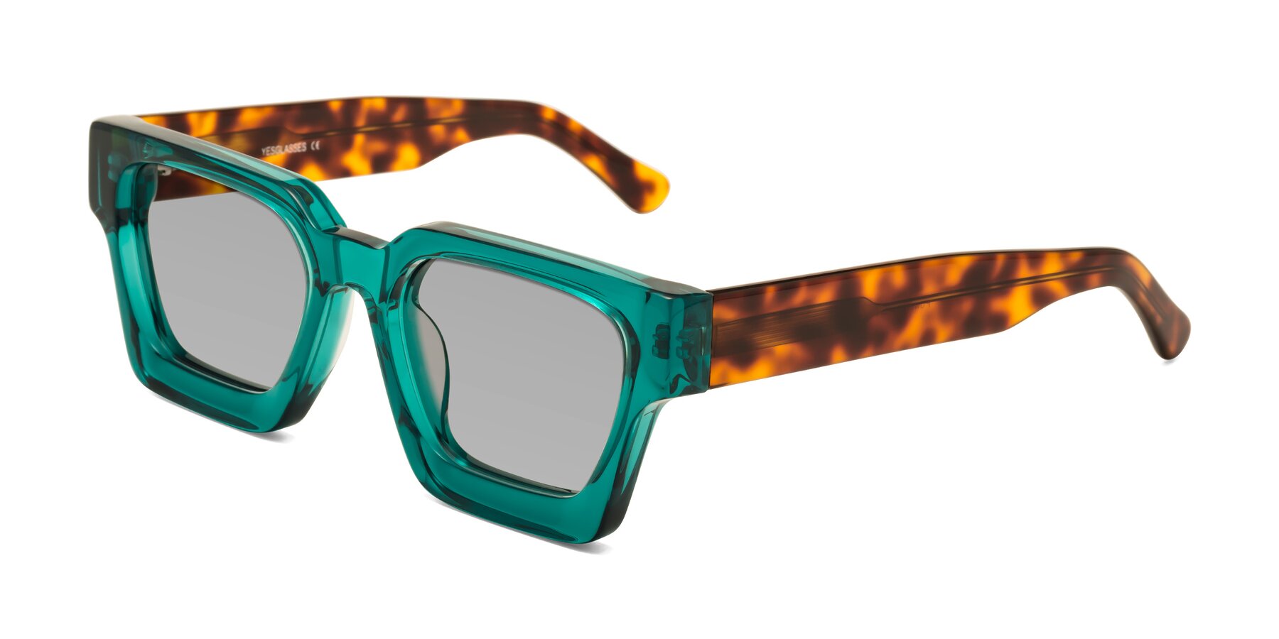Angle of Powers in Green-Tortoise with Light Gray Tinted Lenses