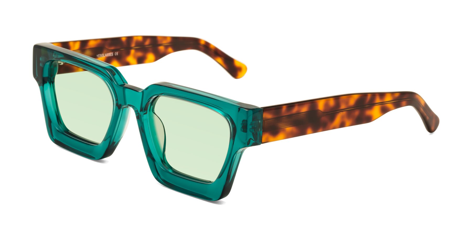 Angle of Powers in Green-Tortoise with Light Green Tinted Lenses