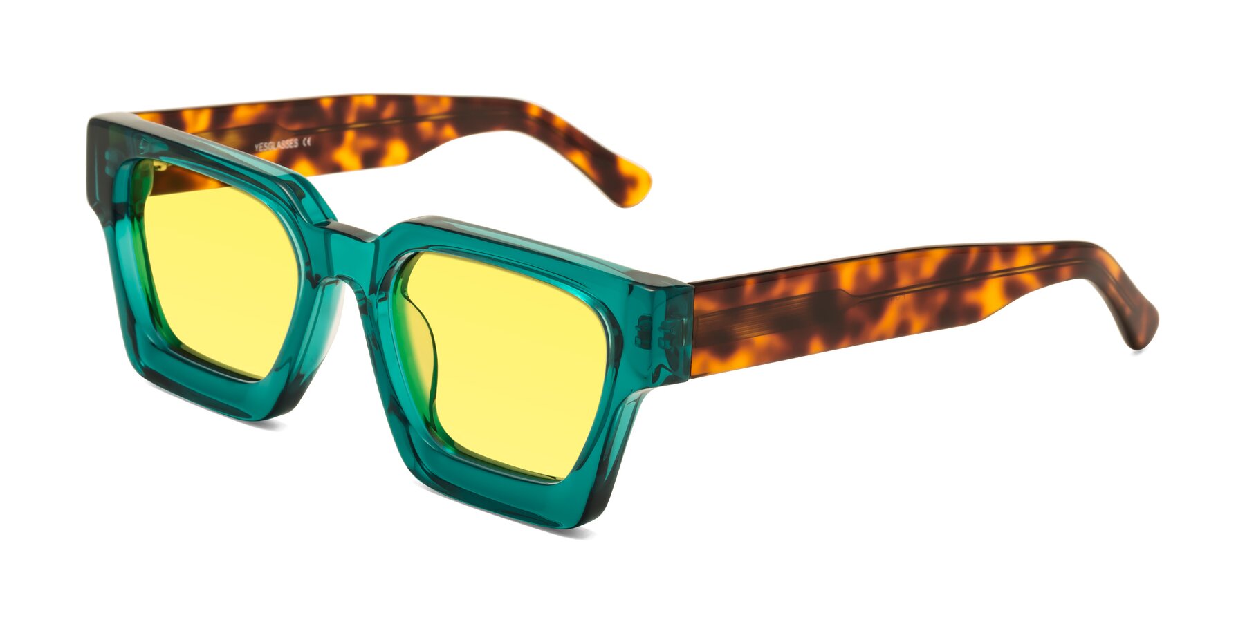 Angle of Powers in Green-Tortoise with Medium Yellow Tinted Lenses