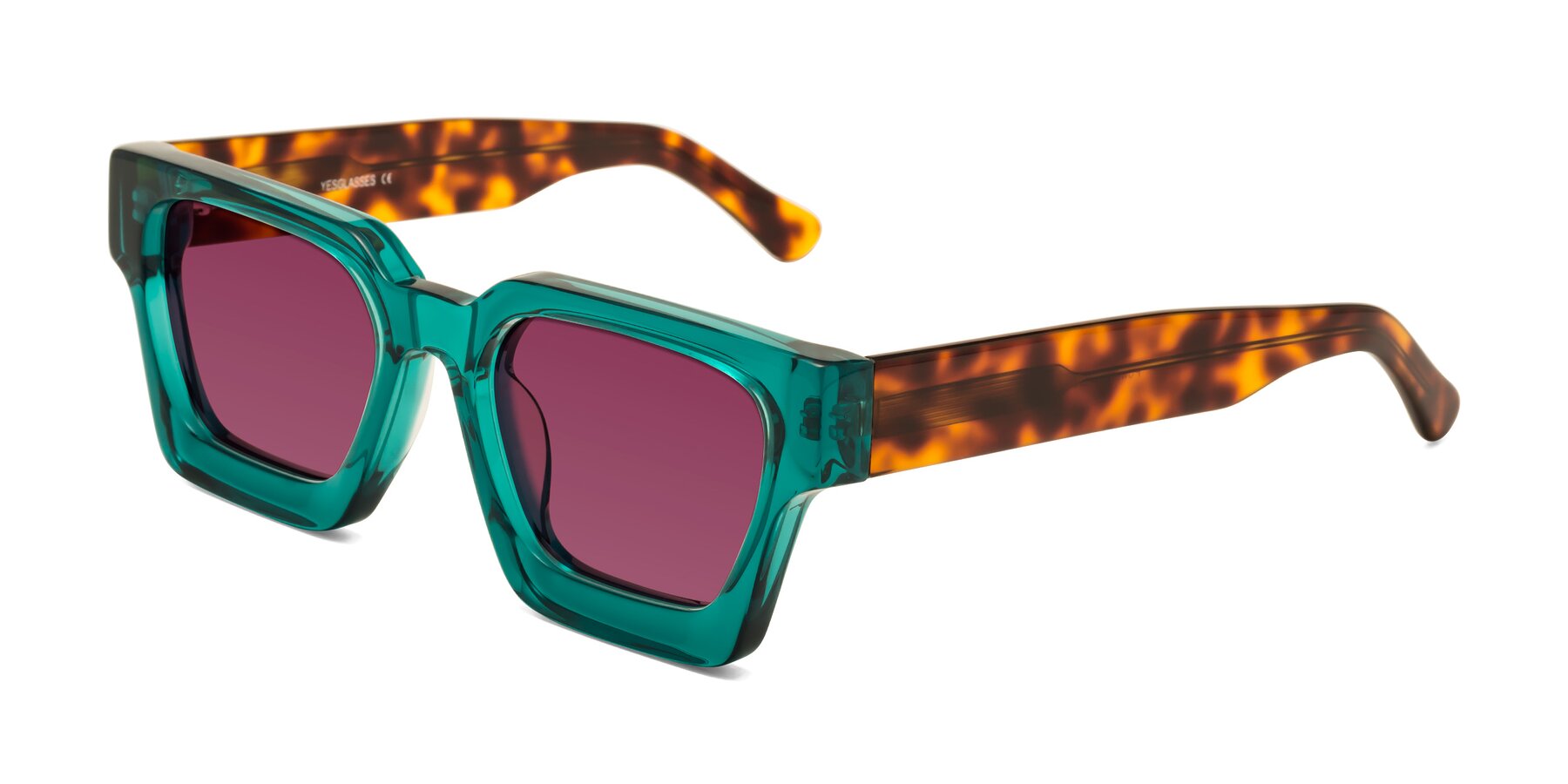 Angle of Powers in Green-Tortoise with Wine Tinted Lenses