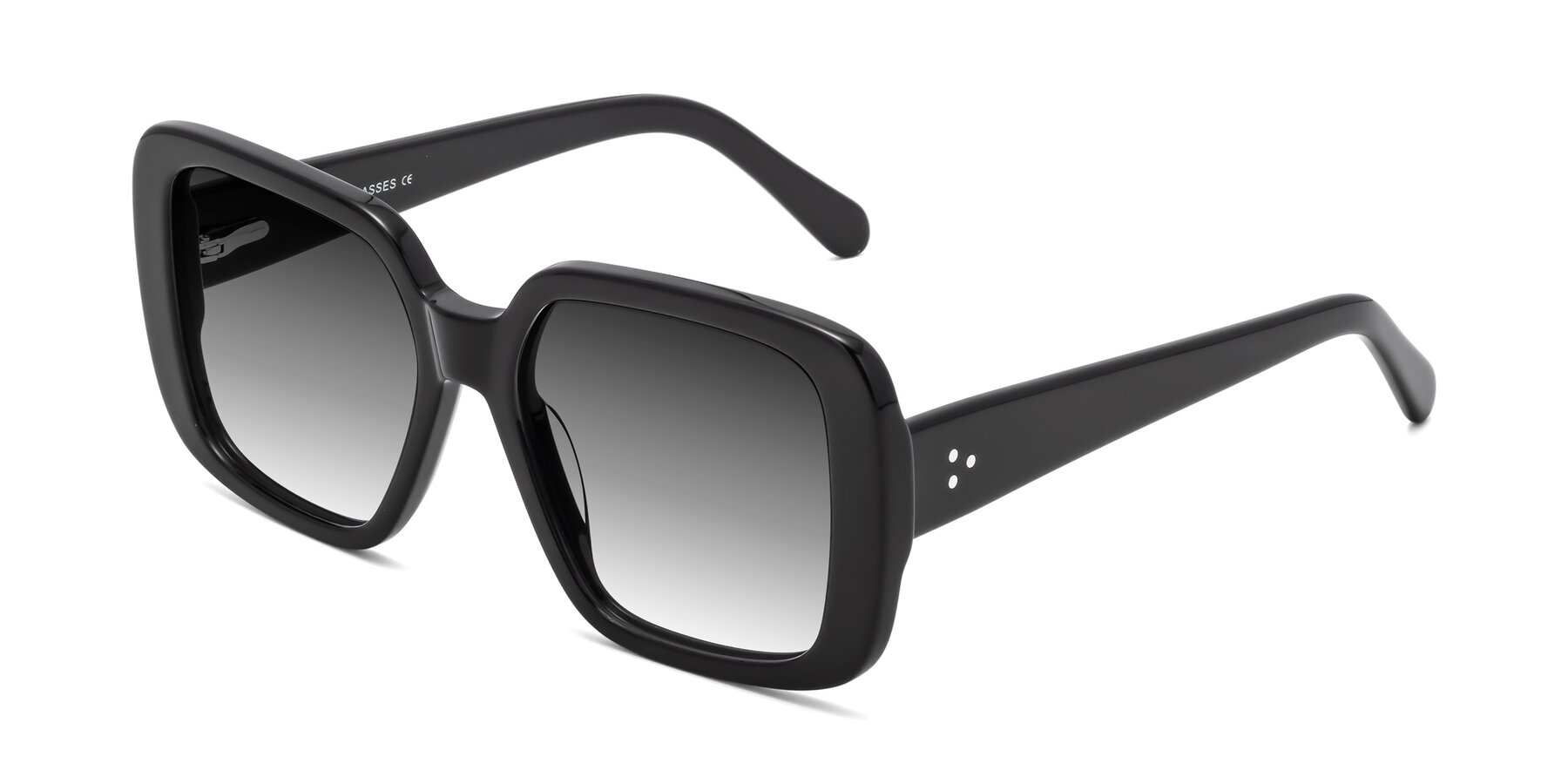 Angle of Quotus in Black with Gray Gradient Lenses