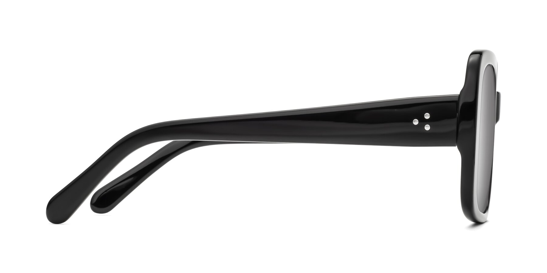 Side of Quotus in Black with Silver Mirrored Lenses
