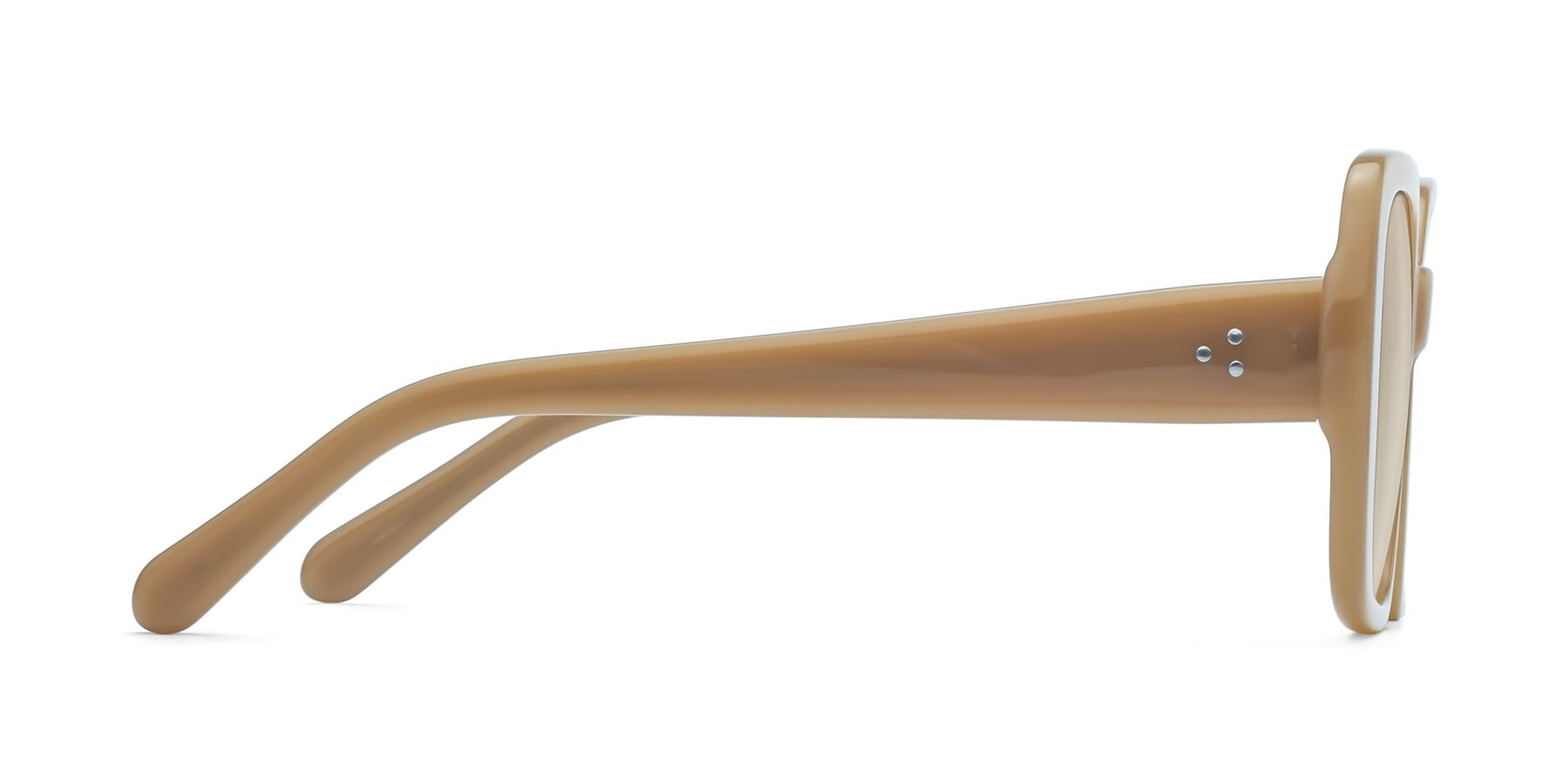 Side of Quotus in Caramel with Light Brown Tinted Lenses