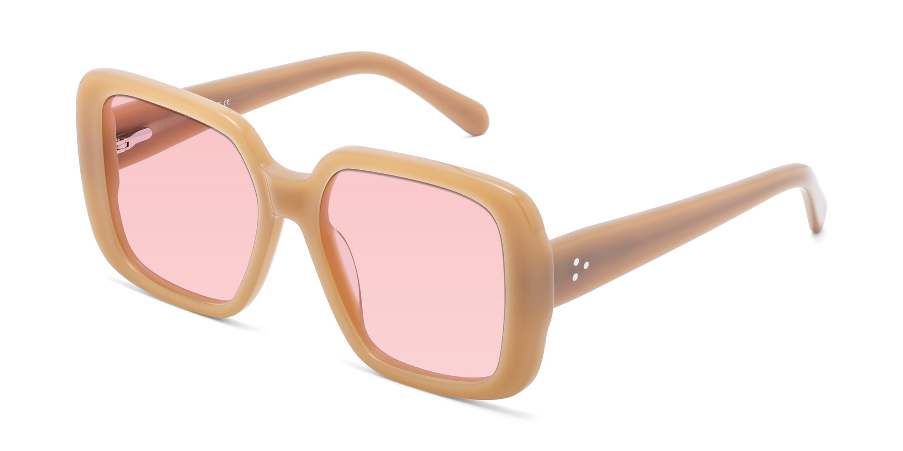 Angle of Quotus in Caramel with Light Garnet Tinted Lenses