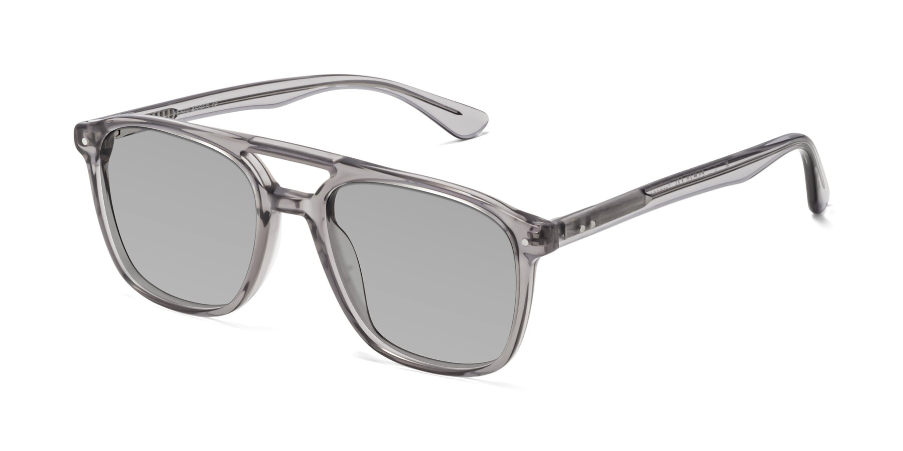 Angle of Quantum in Transprent Gray with Light Gray Tinted Lenses