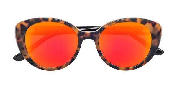 Front of Pebble in Tortoise