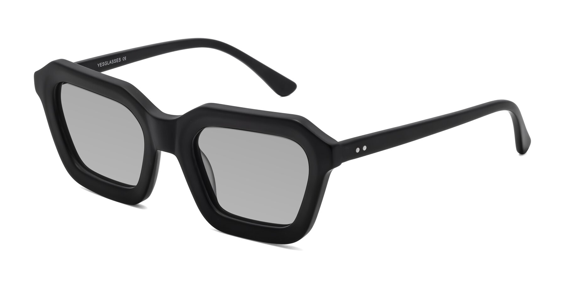 Angle of George in Matte Black with Light Gray Tinted Lenses