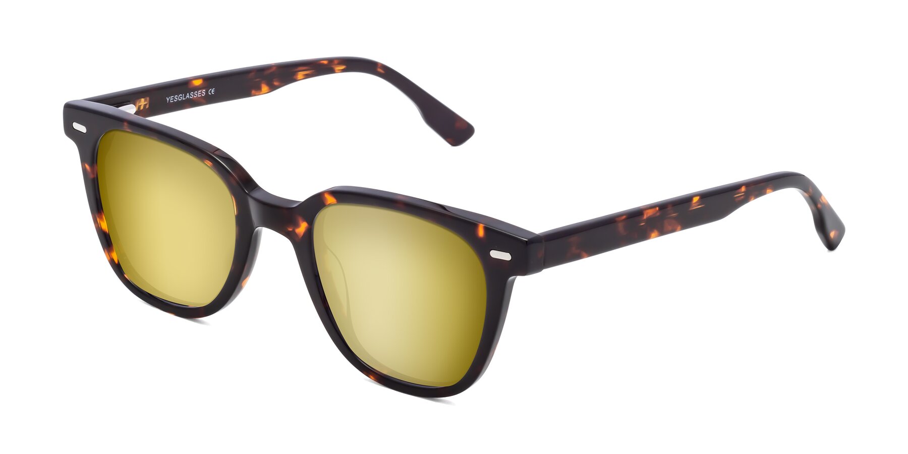 Angle of Beacon in Tortoise with Gold Mirrored Lenses