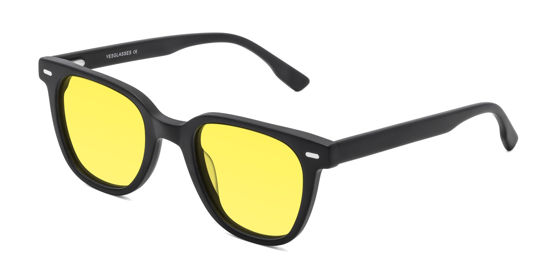 Angle of Beacon in Matte Black with Medium Yellow Tinted Lenses