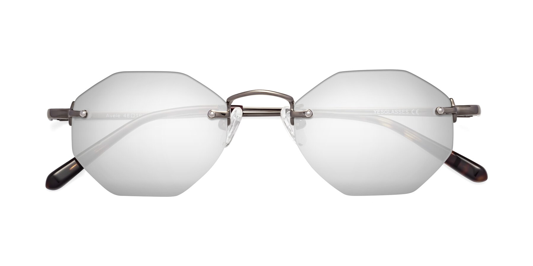 Folded Front of Ayele in Gunmetal with Silver Mirrored Lenses