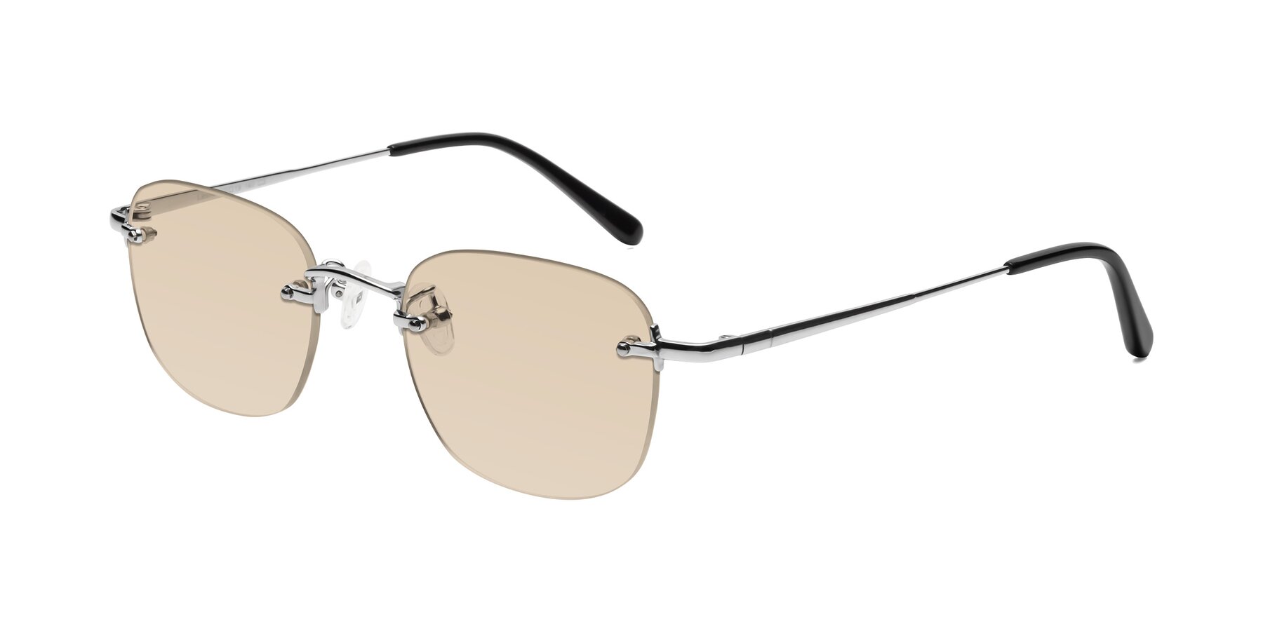 Angle of Leslie in Silver with Light Brown Tinted Lenses