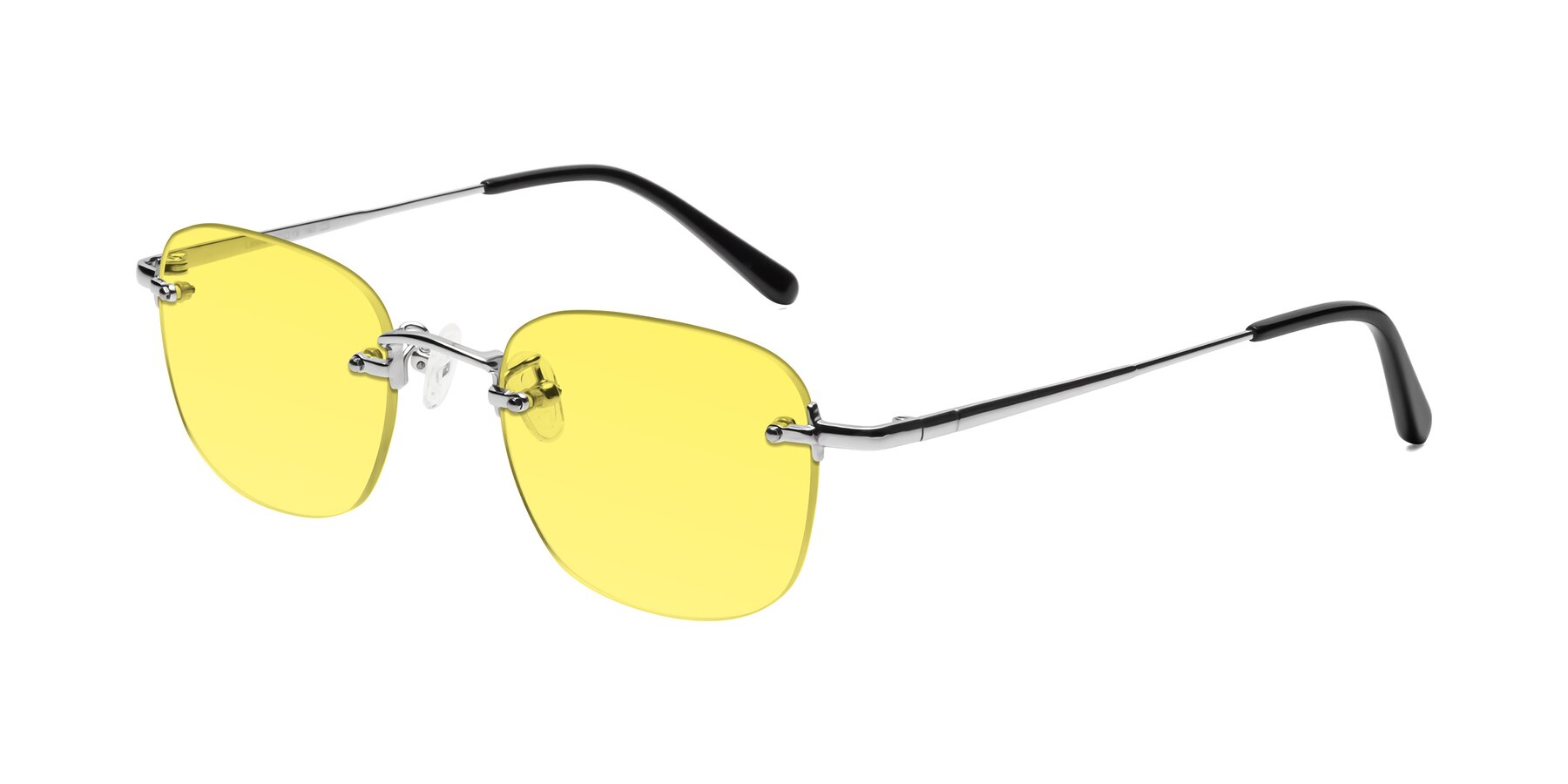 Angle of Leslie in Silver with Medium Yellow Tinted Lenses