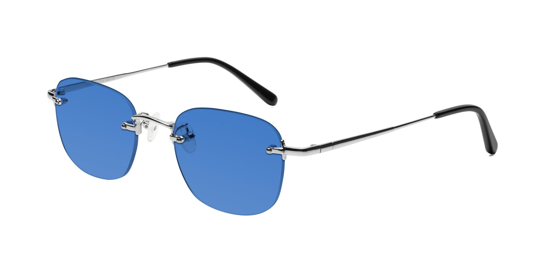 Angle of Leslie in Silver with Blue Tinted Lenses