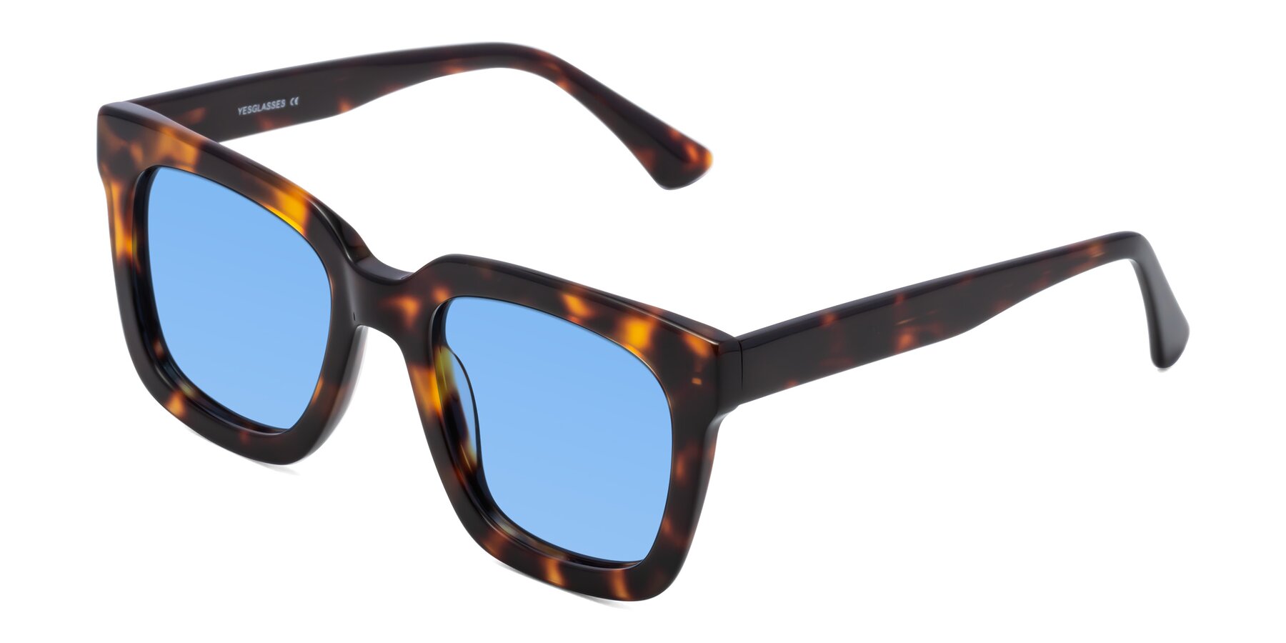Angle of Parr in Tortoise with Medium Blue Tinted Lenses
