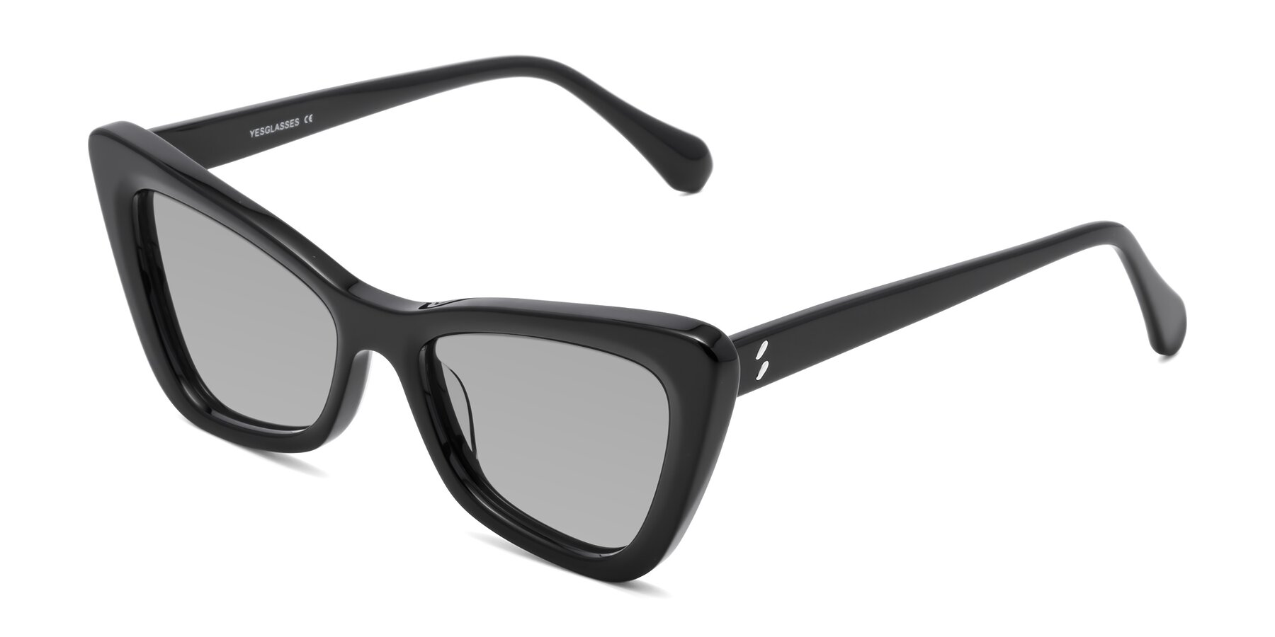 Angle of Rua in Black with Light Gray Tinted Lenses