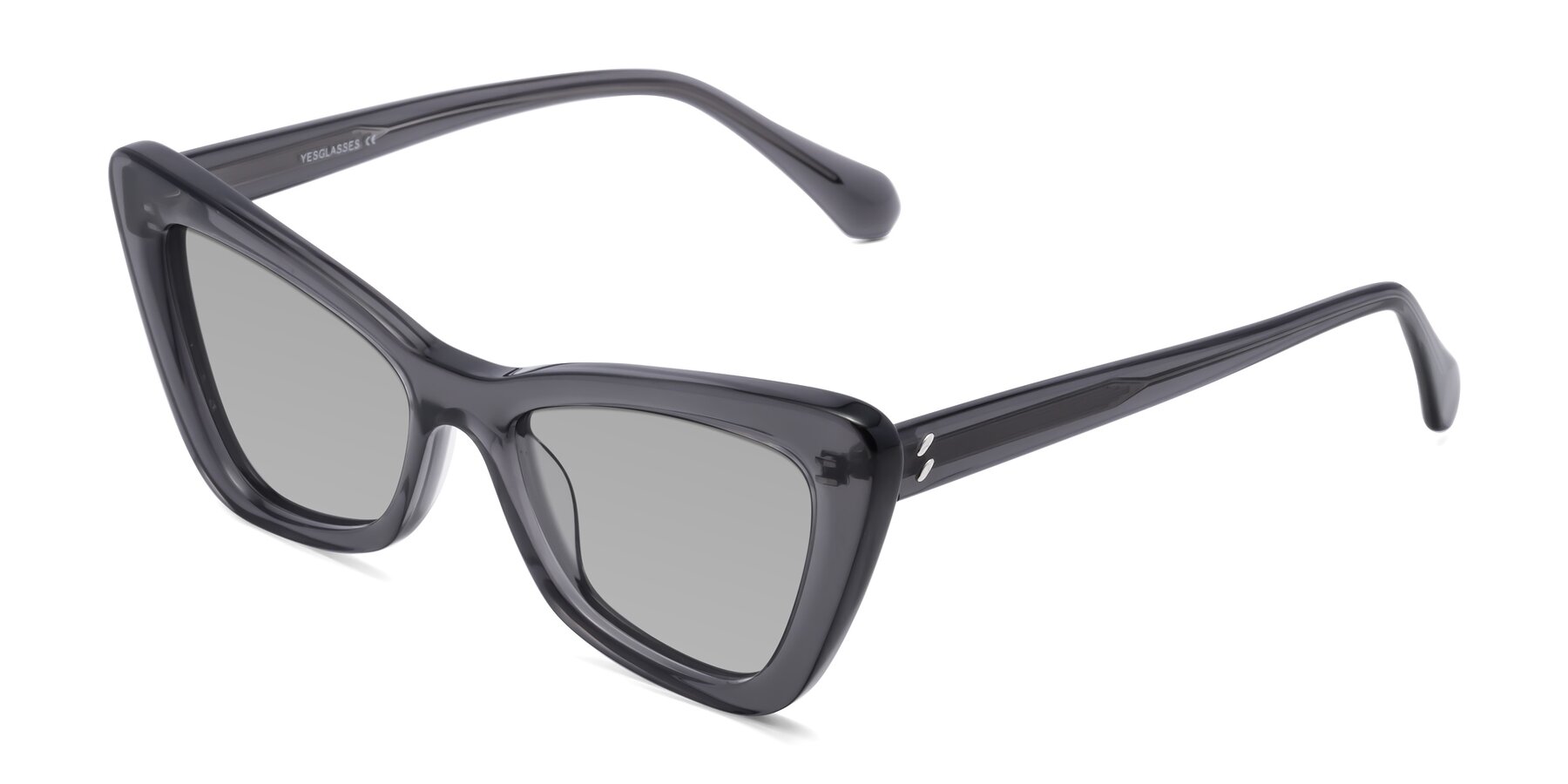 Angle of Rua in Gray with Light Gray Tinted Lenses