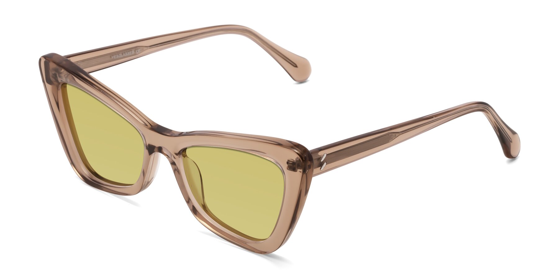 Angle of Rua in Caramel with Medium Champagne Tinted Lenses