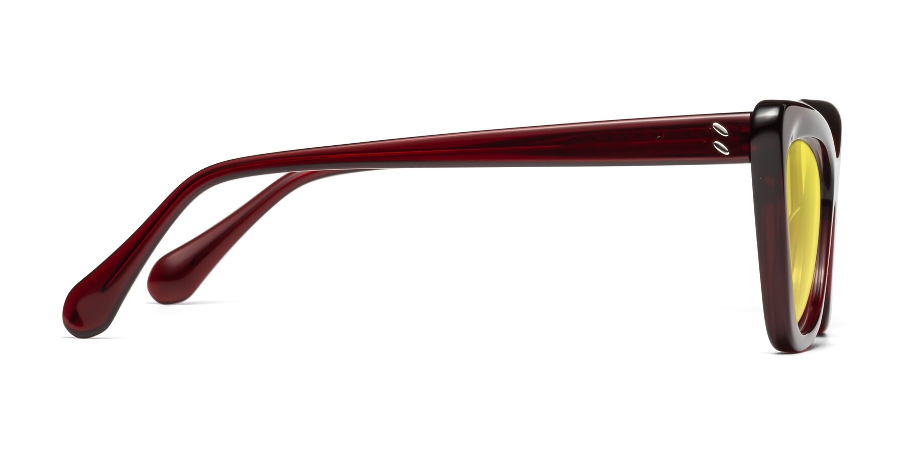 Side of Rua in Wine with Medium Yellow Tinted Lenses