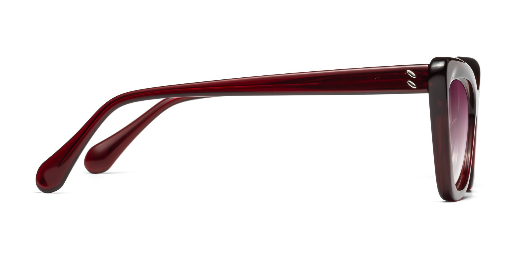 Side of Rua in Wine with Wine Gradient Lenses