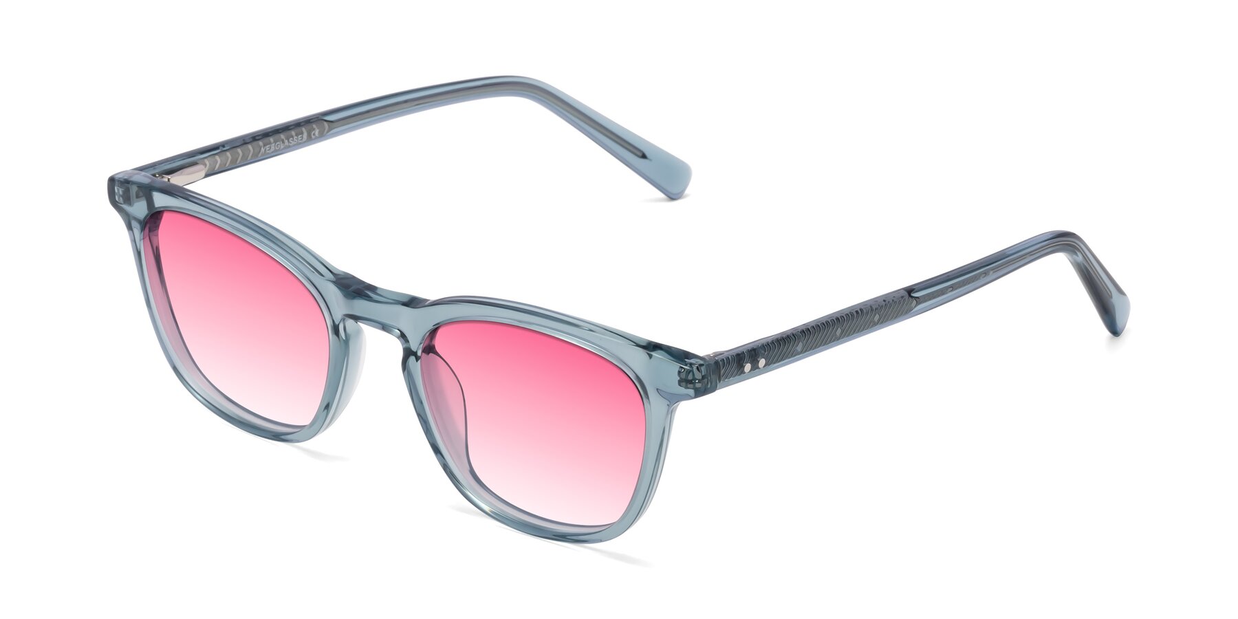Angle of Loris in Light Blue with Pink Gradient Lenses