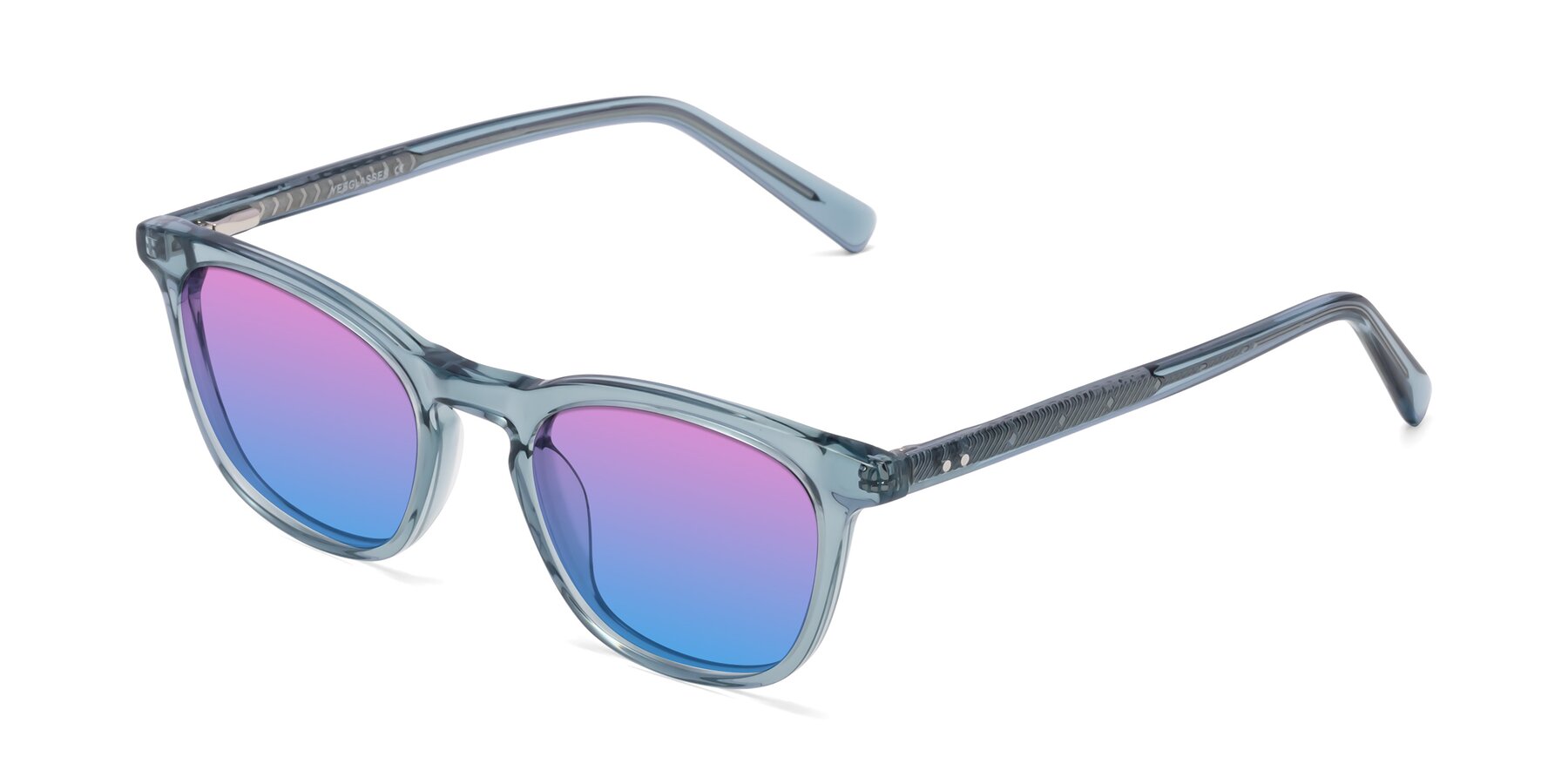Angle of Loris in Light Blue with Pink / Blue Gradient Lenses