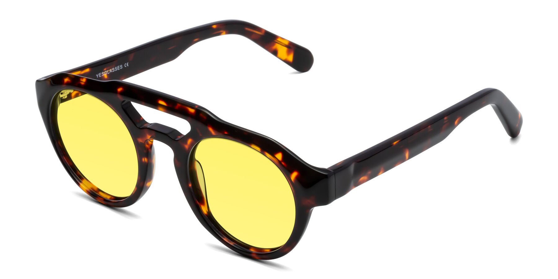 Angle of Crown in Tortoise with Medium Yellow Tinted Lenses