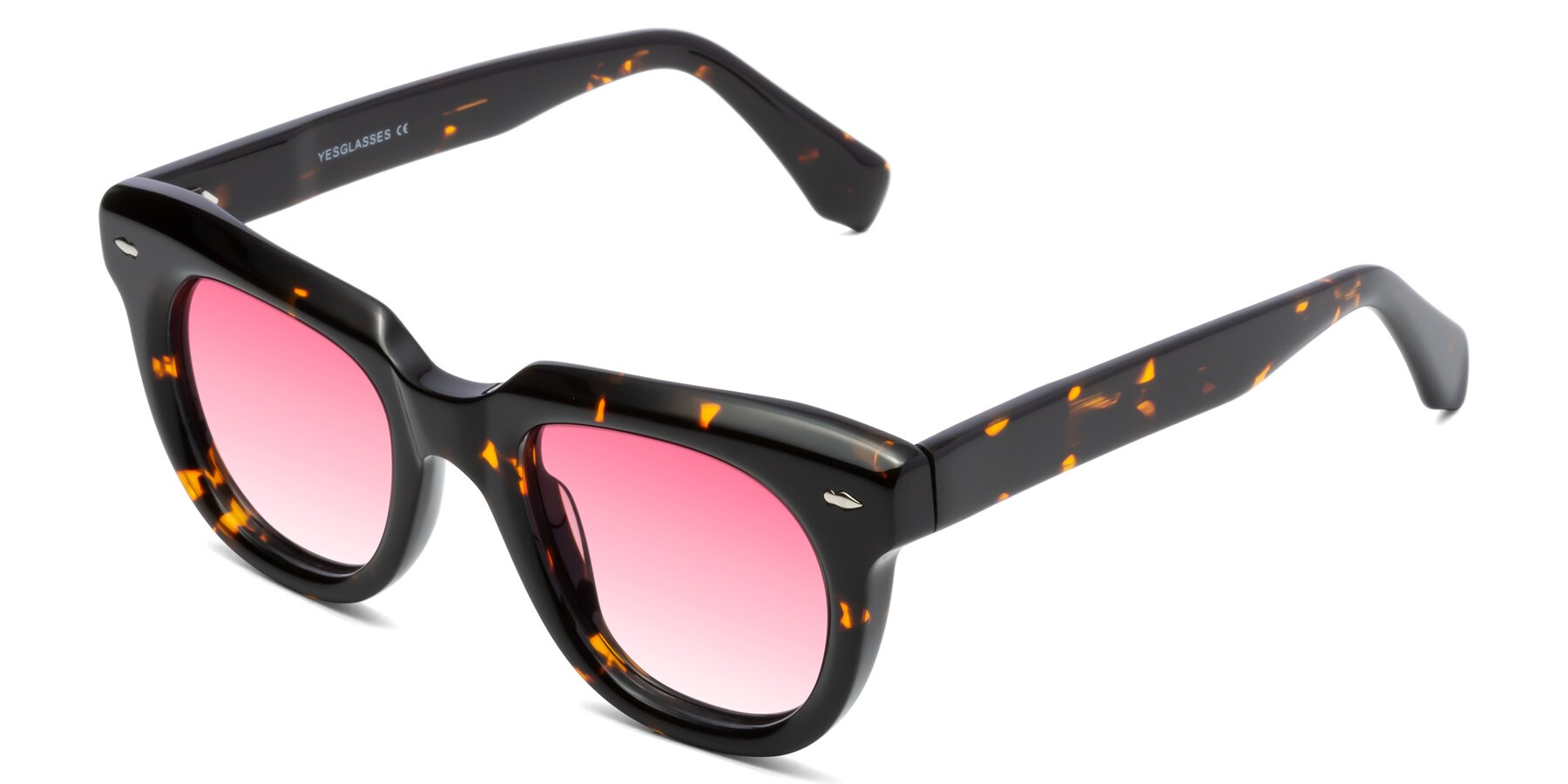 Angle of Davis in Tortoise with Pink Gradient Lenses