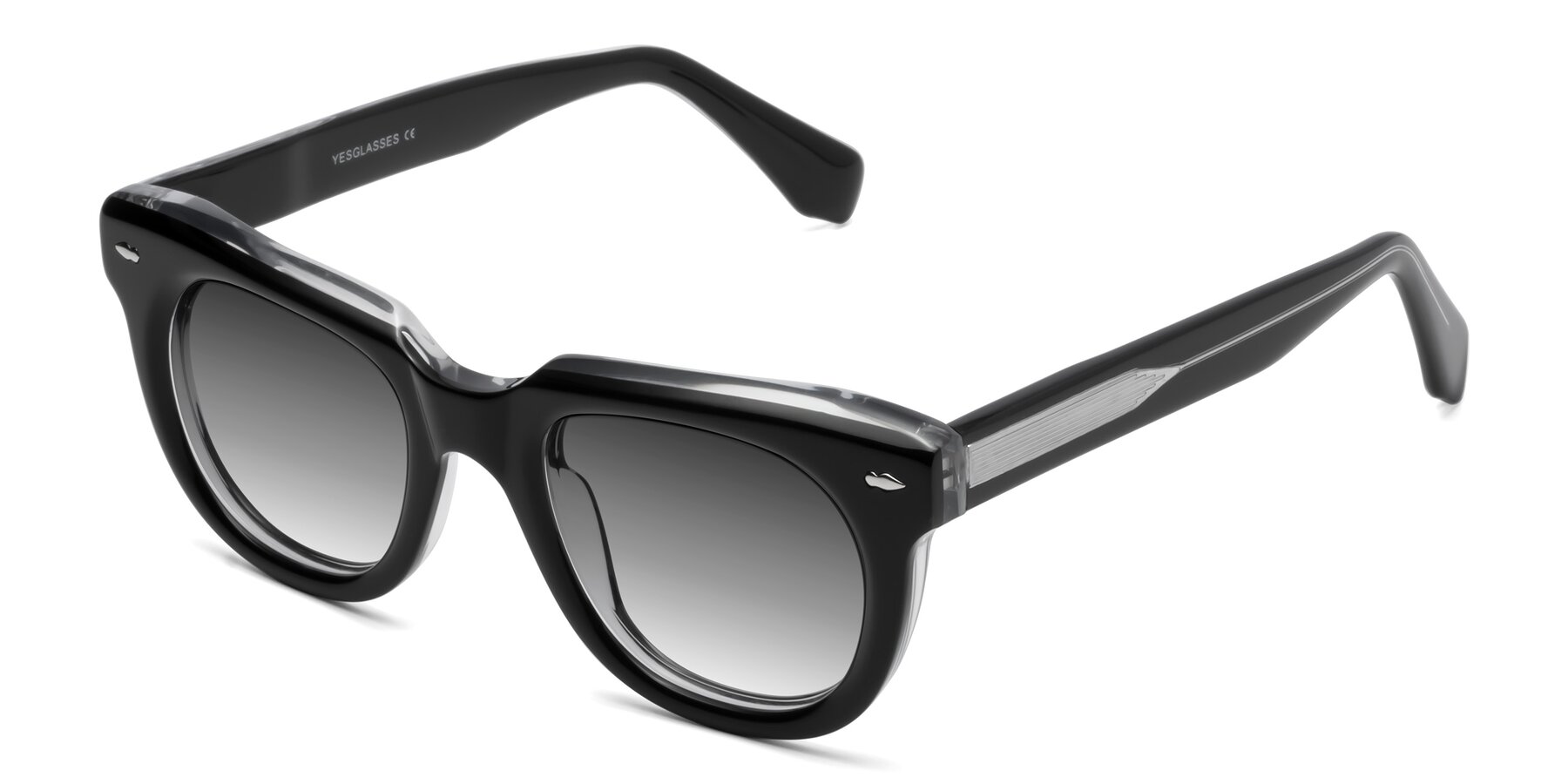 Angle of Davis in Black-Clear with Gray Gradient Lenses